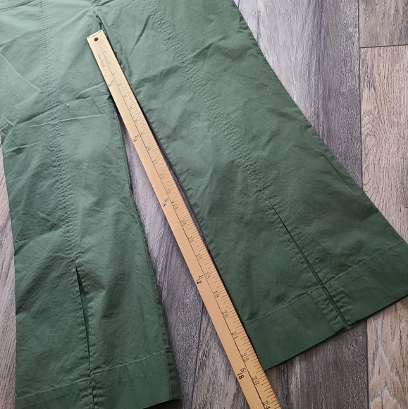 Army Green Pedal Pusher Pants - Picture 4 of 9